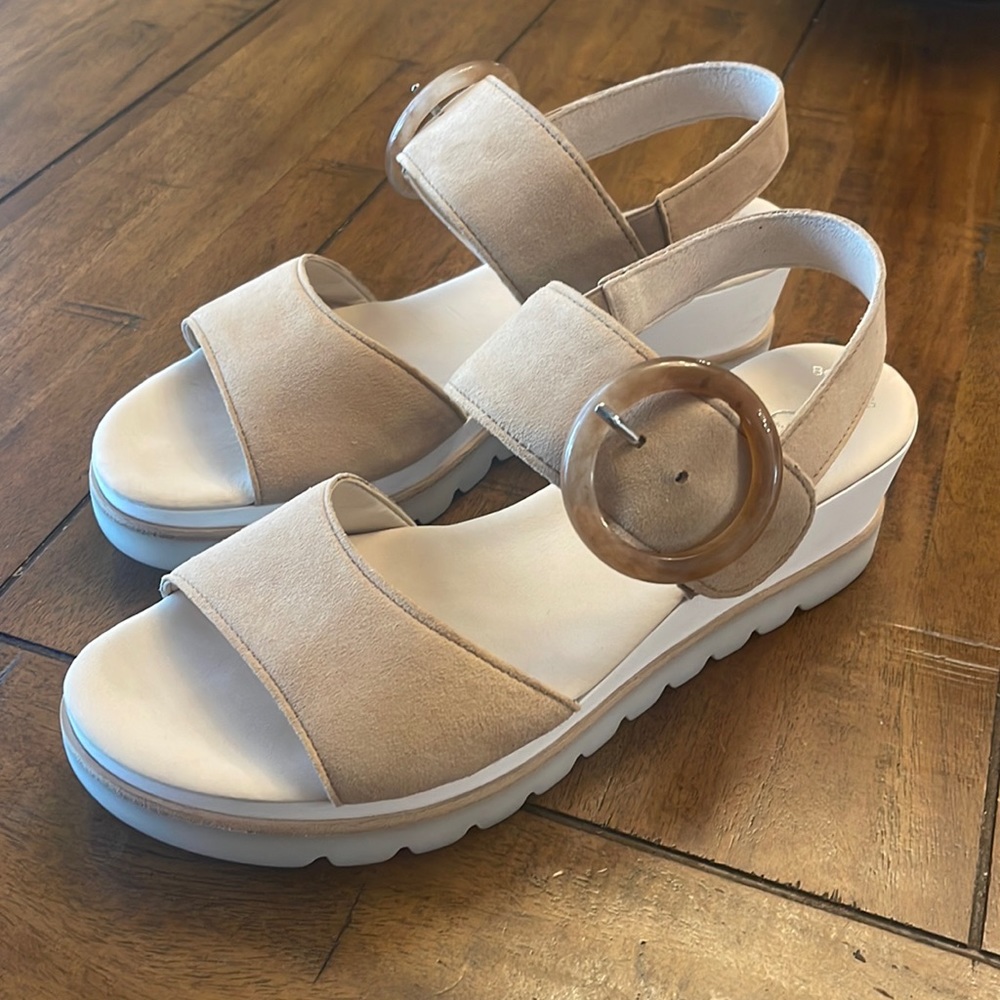 Gabor sandals Size US 9
